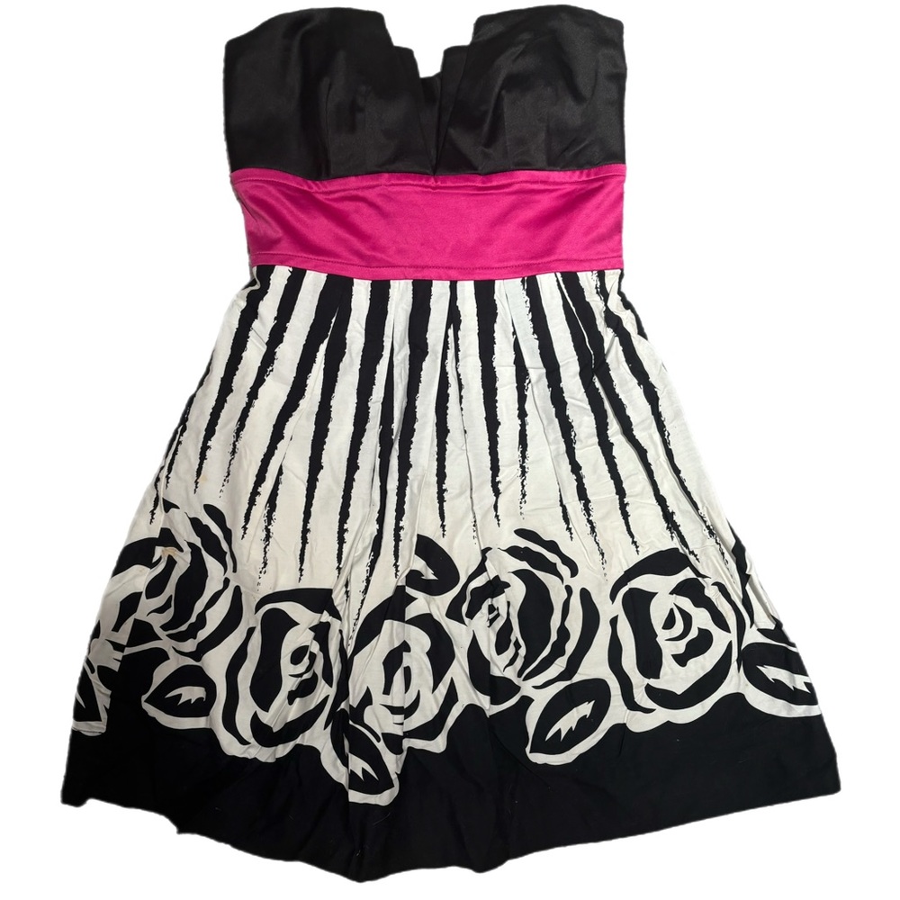 Black, White, & Fuchsia Strapless Dress size 9